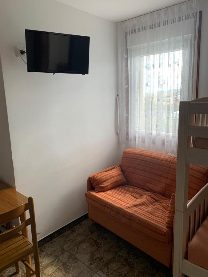 Apartamentos Artico Razo المظهر الخارجي الصورة